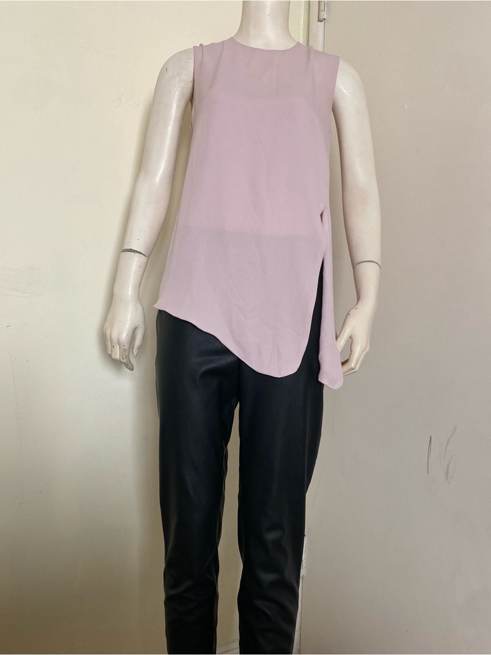 Babaton versatile Pink tie Top